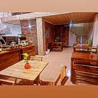 استخدام نیروی خانم کافه رستوران مینادشت
