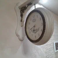 ساعت دیواری دو طرفه