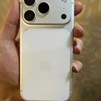 ۱۷ پرو ۲۵۶ زد ای