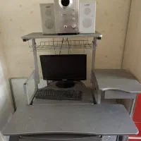 میز کامپیوتر
