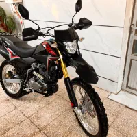 فروش موتور سیکلت با ۱۰۰ تا دونه کار خشک