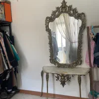اینه و کنسول برنجی
