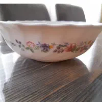 کاسه ابگوشت ویکتوریا و پیشدستی اصل فرانسه