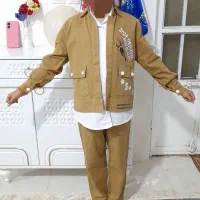 سه تیکه شیک|لباس|نیشابور, فضل|دیوار