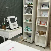 خدمات پوست و زیبایی