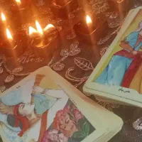 تاروت هر سوالی داری جواب میده