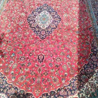 قالی در حد نو رنگ قرمز