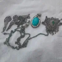 مقداری نقره فروشی