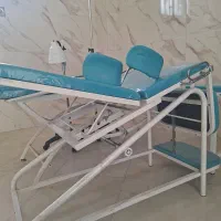 تخت ، ترالی ، پایه سرم ، چراغ معاینه