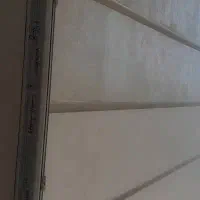 مغازه تجاری میدان اصلی اشترینان