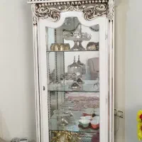 بوفه سفید
