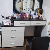 ست میز آرایش و پاتختی