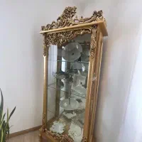 ویترین طلایی