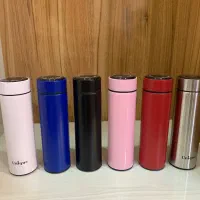 فلاسک نیم لیتری دارای نمایشگر درجه حرارت