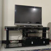 میز تلویزیون شیشه اسکوریت نشکن