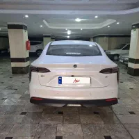 لونا برقی ۲۰۲۴