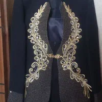 کت و دامن مجلسی سایز ۳۶   همر اه با تاپ جنس کرپ