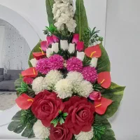 گل مصنوعی بزرگ و زیبا و سالم