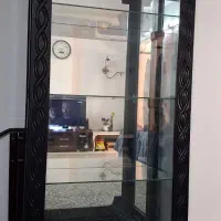 ویترین آینه دار