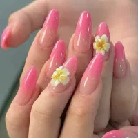 کاشت تخصصی ناخن آف ویژه تابستان