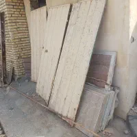 درب سه لنگه حیاط بدون چارچوب