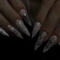 کاشت ناخن سیار در منزل مشتری و سالن