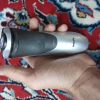 PHlLlPS ه شارژر دار