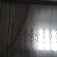 پرده پذیرایی سالم وتمیزبدون پارگی