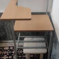 یک عدد صندلی