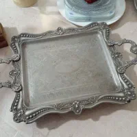 سینی|آب‌چکان و نظم‌دهنده ظروف|بندر انزلی, زنبق|دیوار