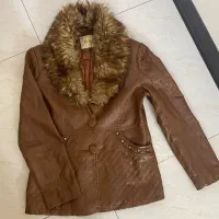 کت بارانی پالتو