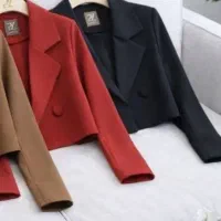 کت کراپ مشکی سایز ۴۶ نو