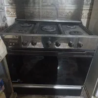 دو عدد بخاری با یک گاز فردار تمیز سالن در حد نو