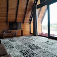 اجاره شبانه کلبه سوئیسی همراه با استخر