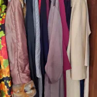 تعدادی مانتو،مانتو شلوار،پالتو،لباس وشلوار