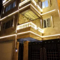 نصب دوربین و دزدگیر و نورپردازی و برقکاری ساختمان