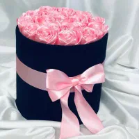 گل جاودان / ناز رز / هدیه تولد کادو / دسته گل باکس