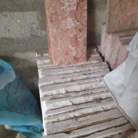 سنگ بادبر سفید و قرمز