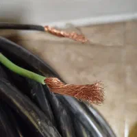 سیم و کابل ۱.۵ و ۲.۵ و ۴ و ۶ مناسب برای کفکش