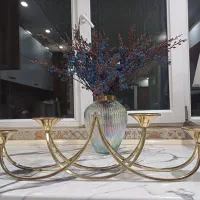 گل و گلدان