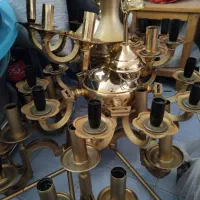 فروشنده و(خریدار)انواع وسایل برنزی در کل کرج