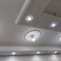 گچکاری،لکه گیری،تعمیرات،ابزار زنی، سفیدکاری