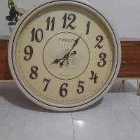 ساعت دیواری