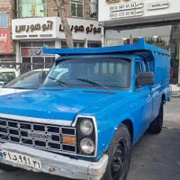 نیسان مدل 82