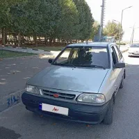 پراید نقره‌ای