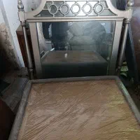 تخت و پاتختی نو مال نمایشگاه بوده