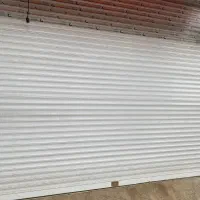 کرکره برقی  و شیشه سکوریت در حد نو