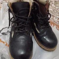 پتون در حد نو  سالم سایز ۳۸