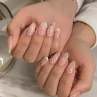 تخفیف ویژه کاشت ناخن