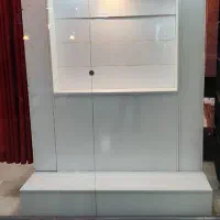 ویترین چوبی فروشگاهی
